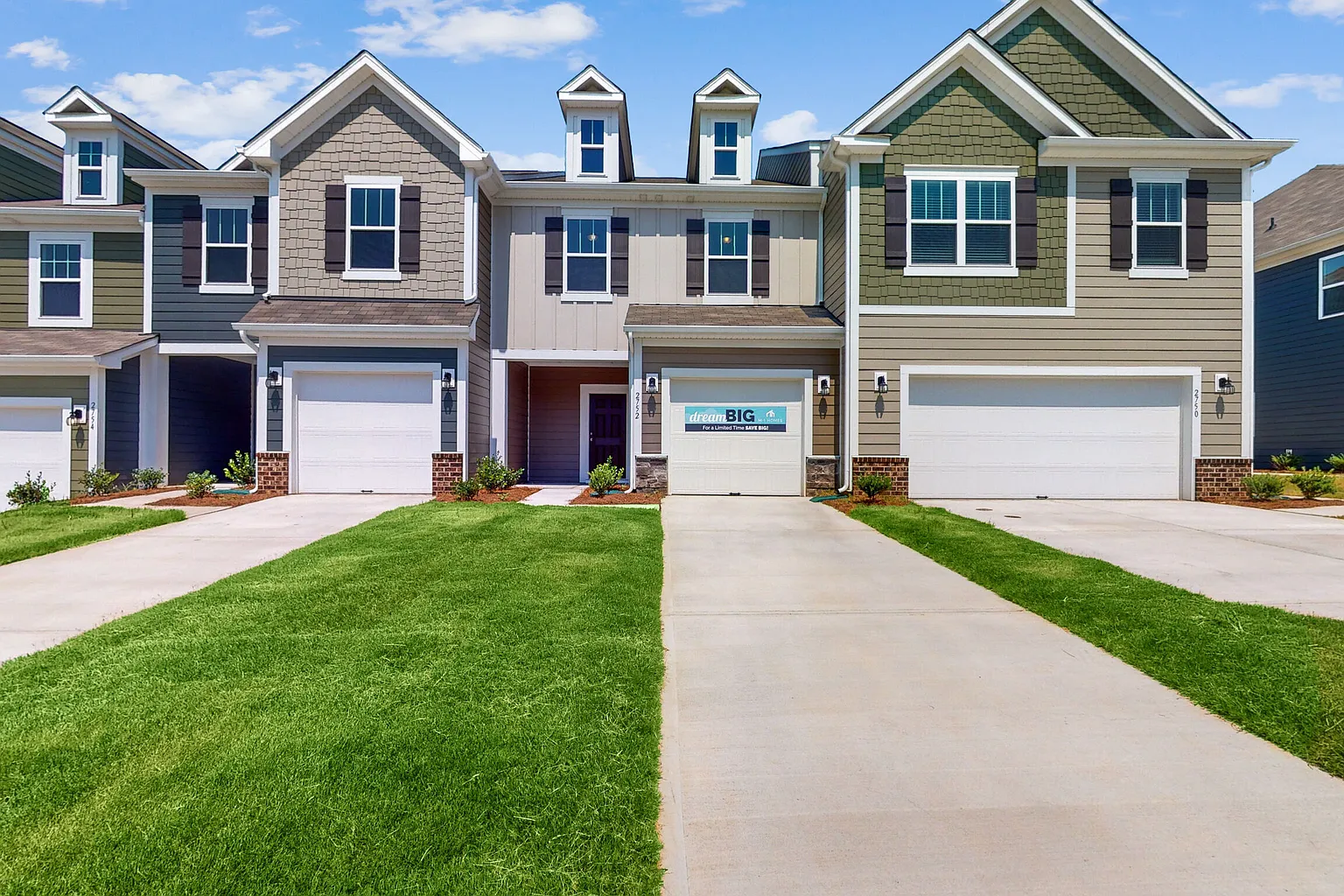 2752 Yeager Drive Northwest