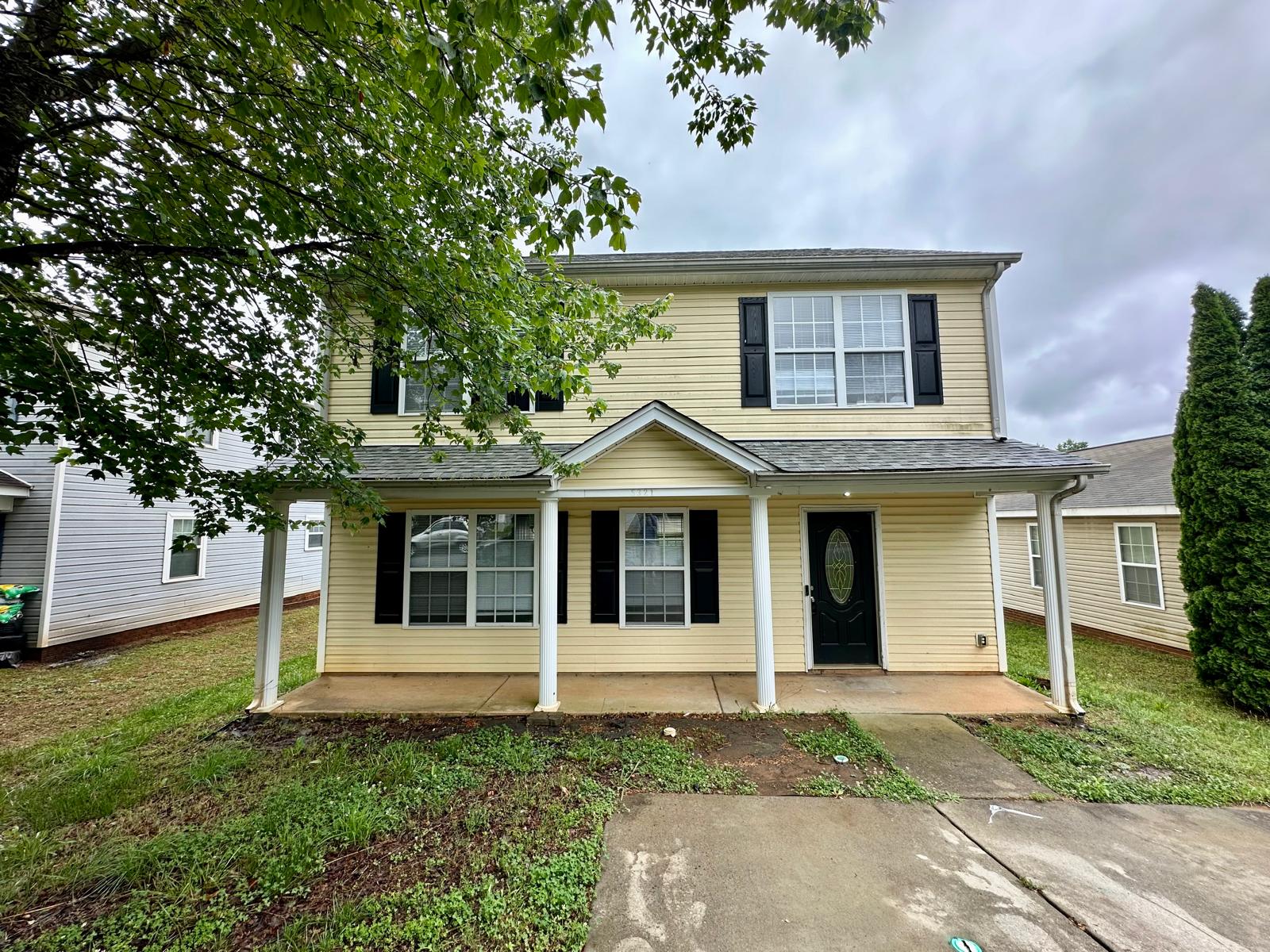5321 Peach Place Lane