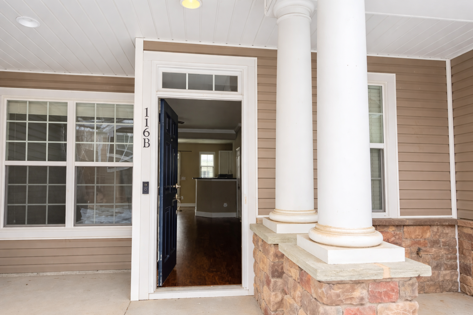 Property thumbnail image